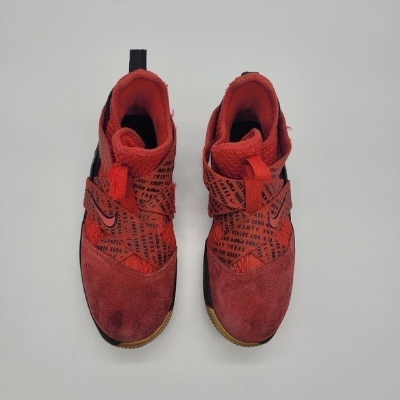 Nike LeBron Soldier XII Red/Black Kids Shoes 5 Youth 6.5 Women - Picture 6 of 13